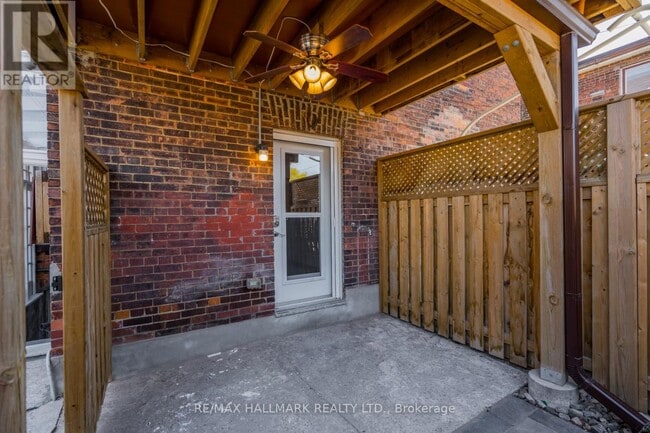 Building Photo - 180 Lansdowne Ave