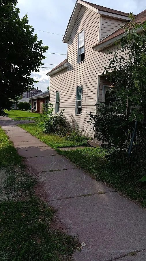 Building Photo - 1511 N 13th St