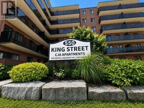 Building Photo - 550 King St