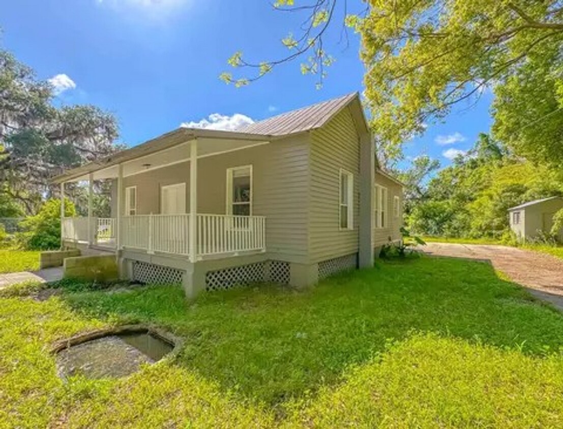 Spacious Downtown Monticello Home for rent - Spacious Downtown Monticello Home for rent