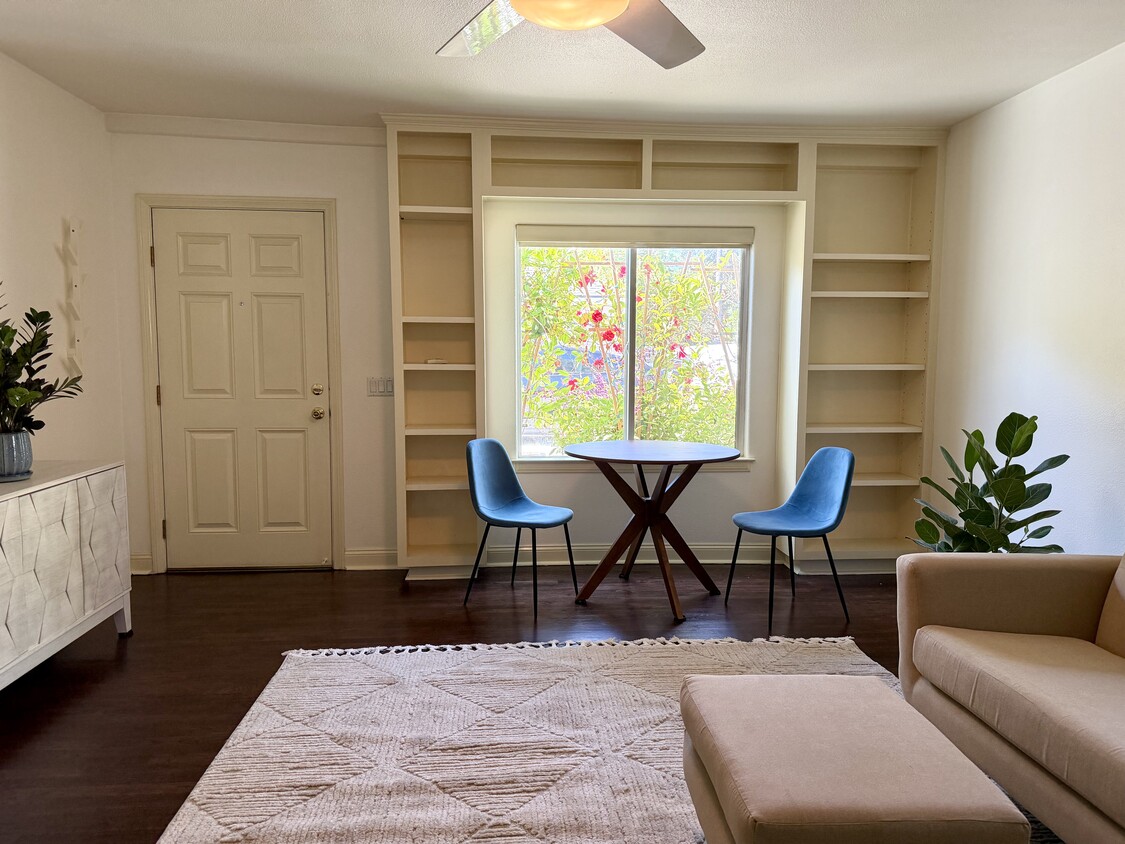 Photo - 701 1/2 Atchison St (Pasadena, CA)