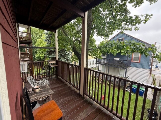 Building Photo - 34 Belknap St