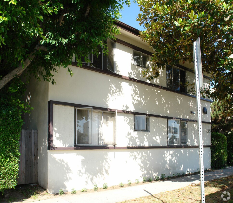 Foto del edificio - 3851 Motor Ave