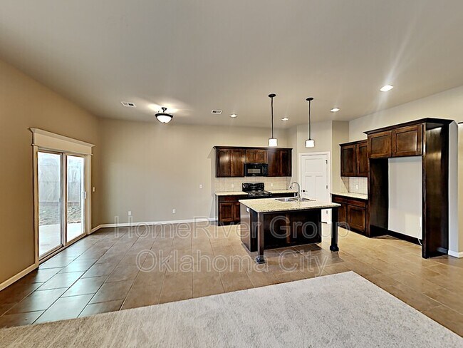 Building Photo - 1132 NW 173rd St