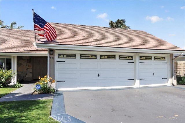 Foto del edificio - 8631 Larkport Dr