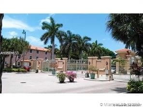 Building Photo - 6560 NW 114th Ave