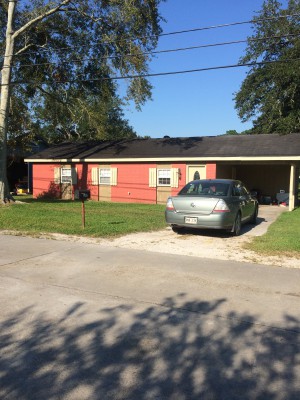 Primary Photo - 107 Half Oak Dr