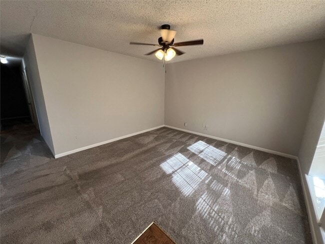 Foto del edificio - 2301 N Woods St