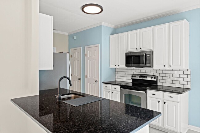 Foto del edificio - Charming 3 bedroom, 2.5 bathroom home loca...