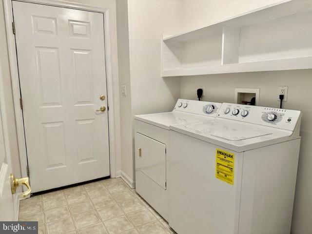 Foto del edificio - 23176 Heatherwood Ln