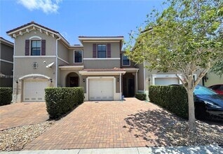 Building Photo - 1071 NW 33rd Manor