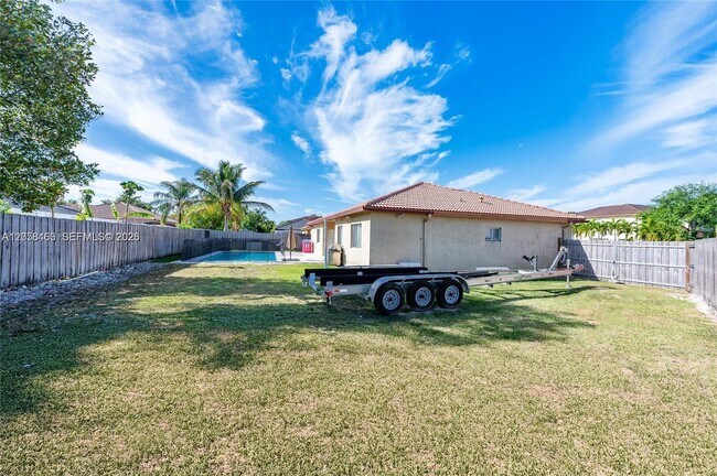 Foto del edificio - 29191 SW 142nd Ct