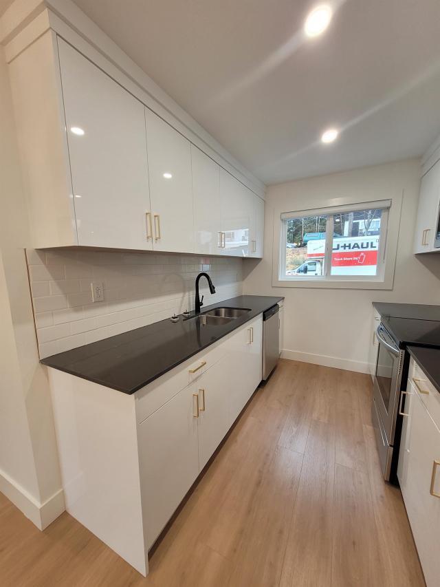 18121810 10 Ave E, Prince Rupert, BC V8J 2X6 Townhouse for Rent in