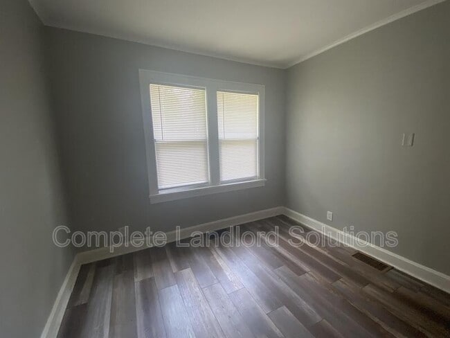 Building Photo - 1851 Gannon Rd