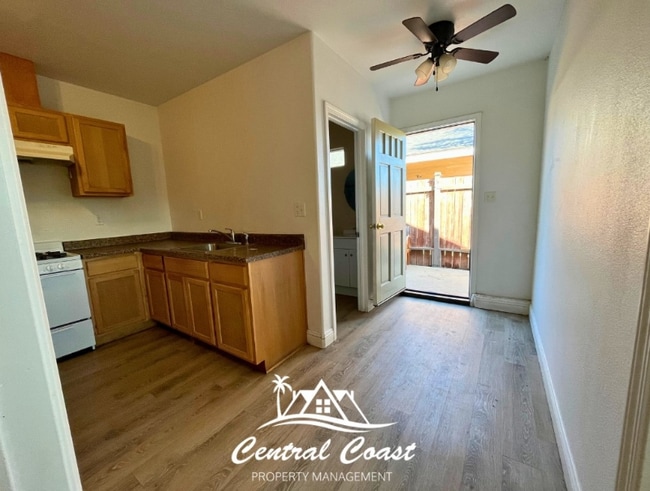 Foto del edificio - 0 W Cox Ln