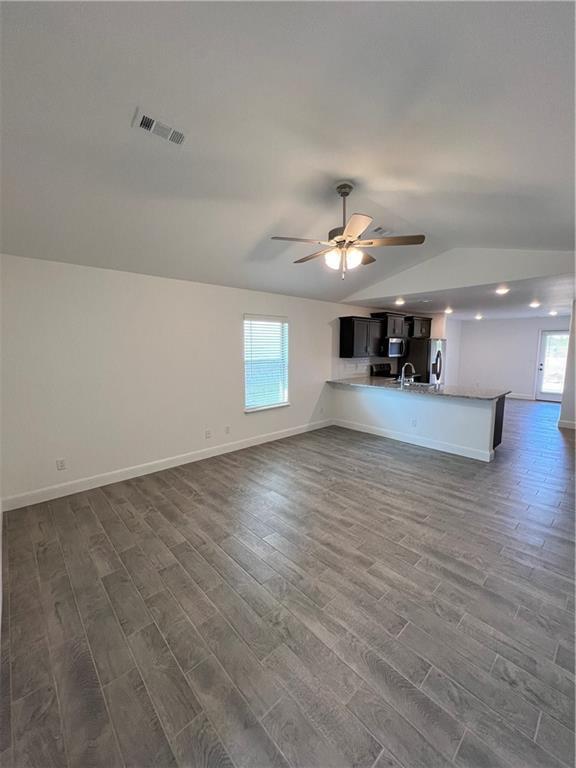 Building Photo - 2150 Wildflower Dr