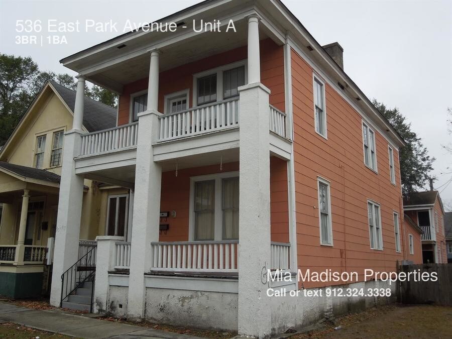 Foto principal - 536 E Park Ave