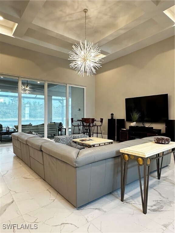 Foto principal - 14330 Laguna Spgs Ln