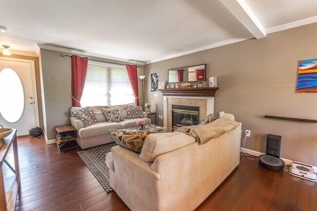Foto del edificio - 400 Wellington Hill Rd