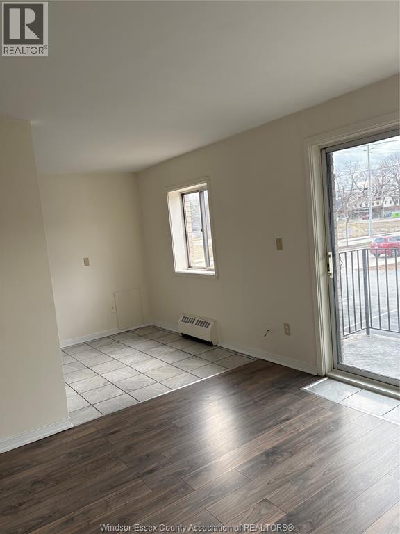 Building Photo - 6490 Wyandotte St E