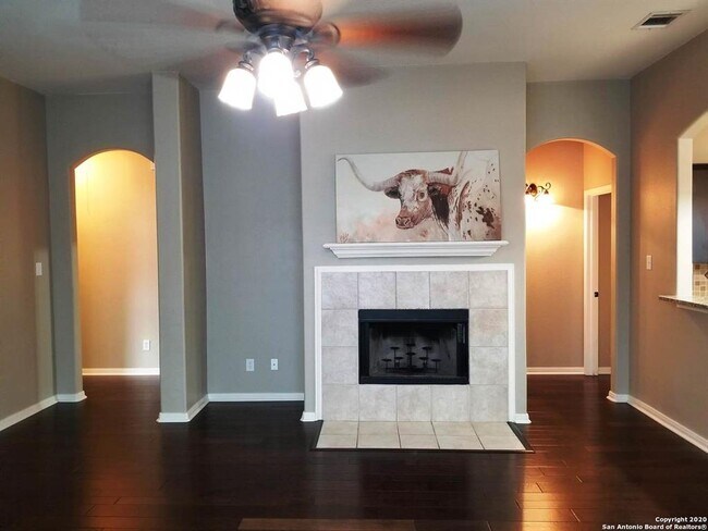 Foto del edificio - 533 Thoreau Trail