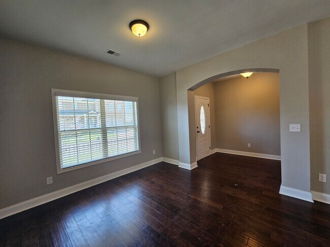 Foto del edificio - Luxury living at Hawthorne Ridge