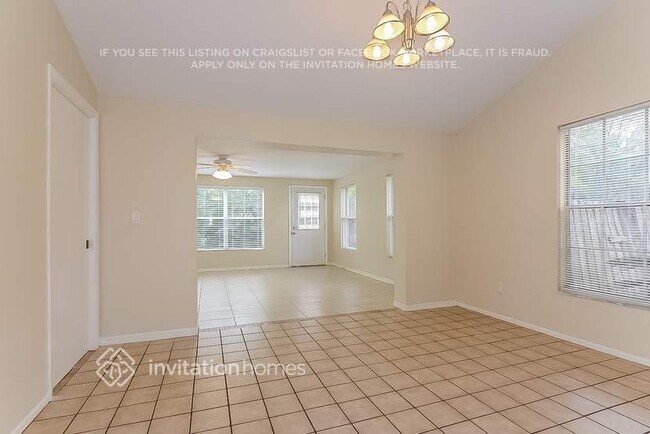 Foto del edificio - 714 Valley Hill Dr