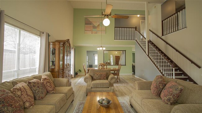 Building Photo - 1226 Brook Grove Dr