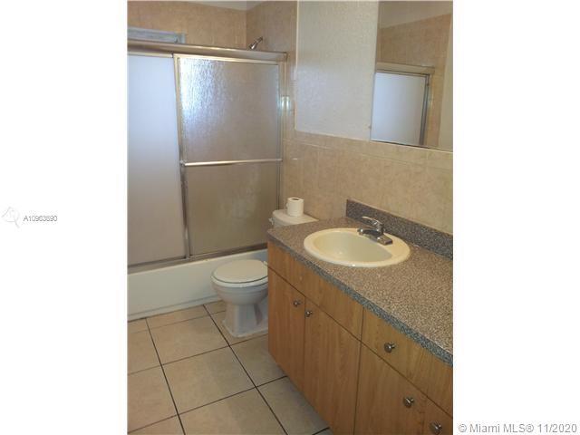 Foto del edificio - 5410 NW 25th St
