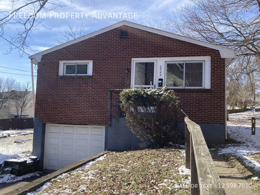 Primary Photo - 2349 McCook St.