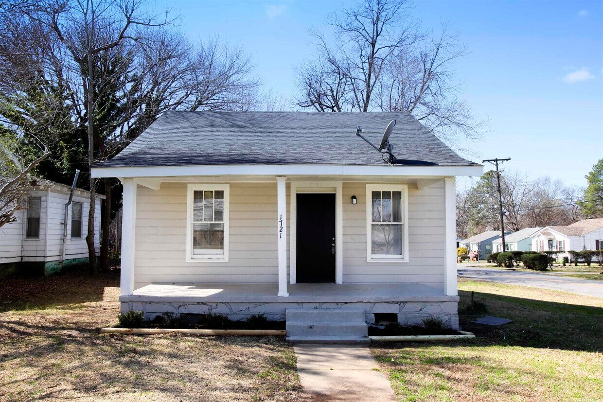 Foto principal - 1721 N Olive St