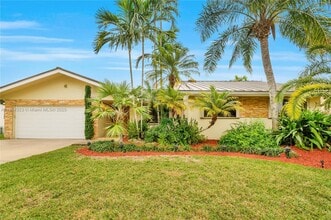 Building Photo - 8035 SW 89th Ct