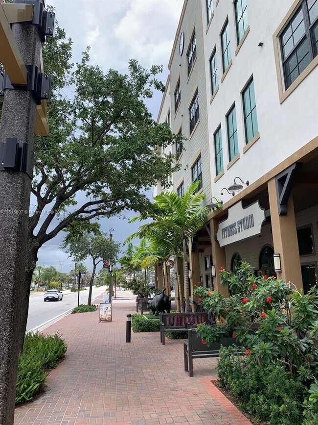 Foto del edificio - 4100 SW 64th Ave