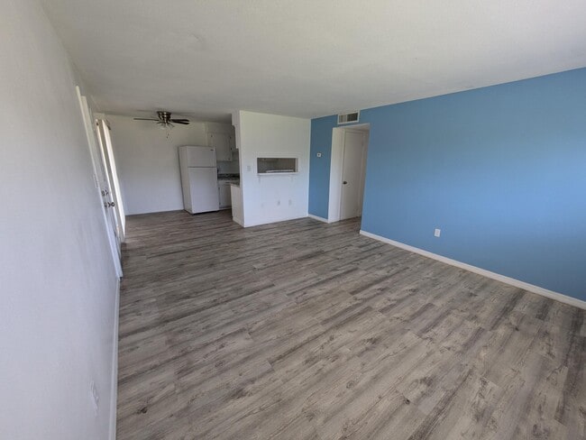 Building Photo - 140 Minna Ln