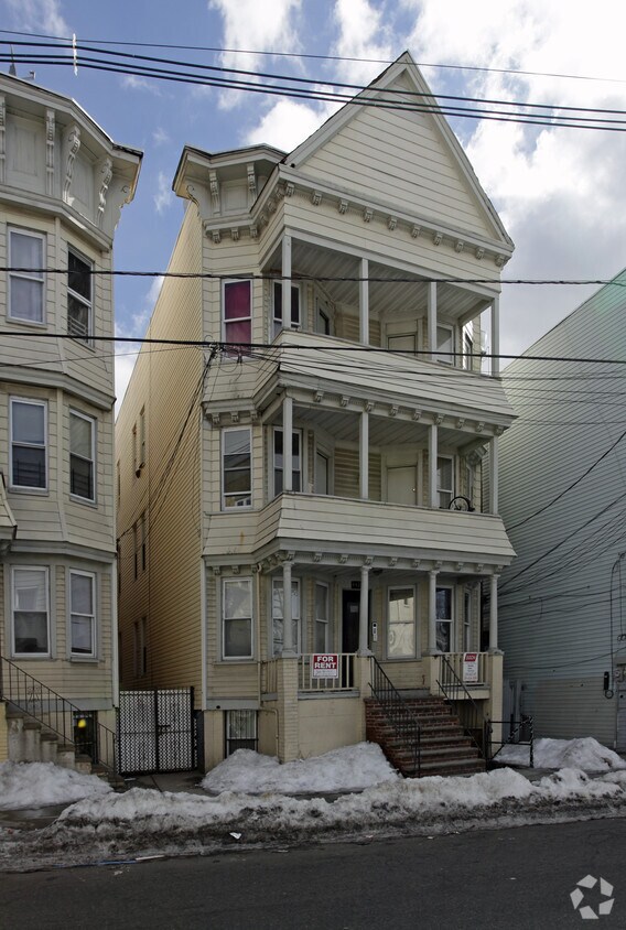 Building Photo - 442 Bergen Ave