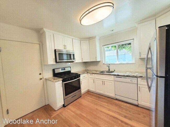 Foto del edificio - 1004 Hudson St