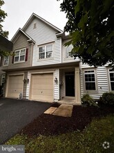 Building Photo - 312 Quinton Oaks Cir