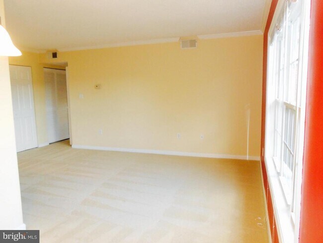 Foto del edificio - 15615 Horseshoe Ln