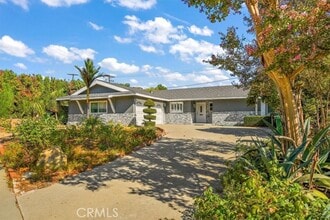 Building Photo - 24226 Meadow Falls Dr