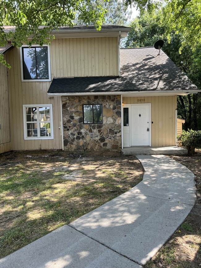 Photo - 5812 Trent Walk Dr Townhome