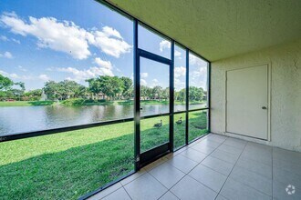 Building Photo - 1238 S Military Trail