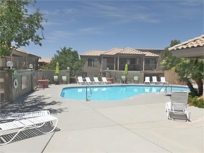 Foto del edificio - 9777 N Thornydale Rd