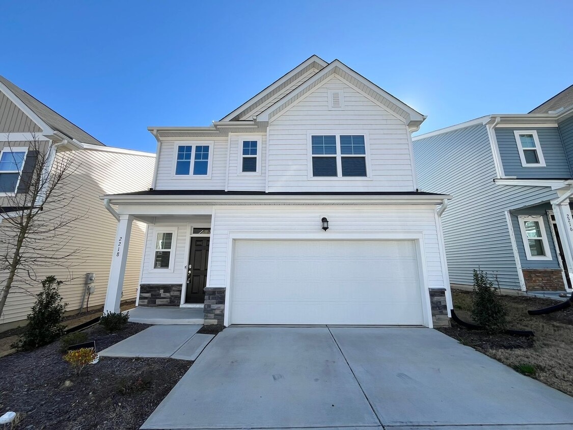 Stunning 4BD, 3BA Durham Home within Close Proximity to RDU Airport, Brier Creek, and Downtown Du... - Stunning 4BD, 3BA Durham Home within Close Proximity to RDU Airport, Brier Creek, and Downtown Du...