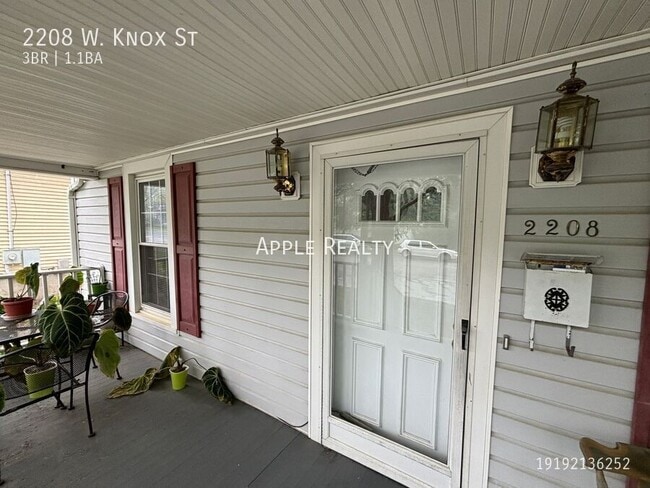 Foto del edificio - 2208 W Knox St