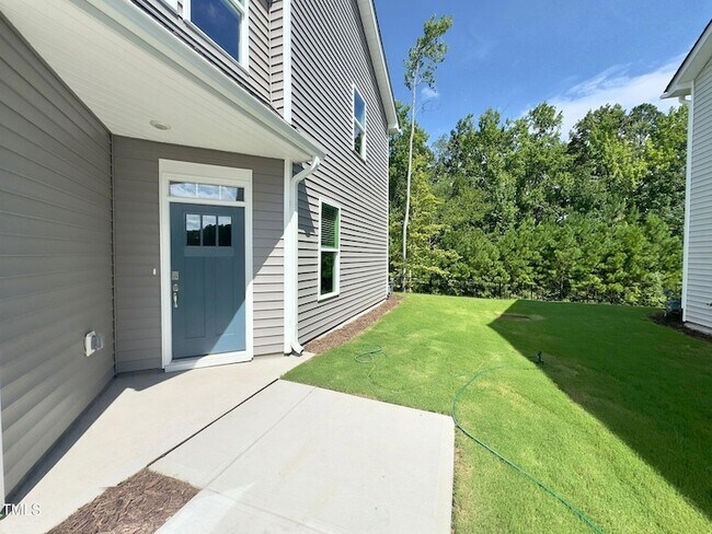 Foto del edificio - 1831 Hinesley Dr