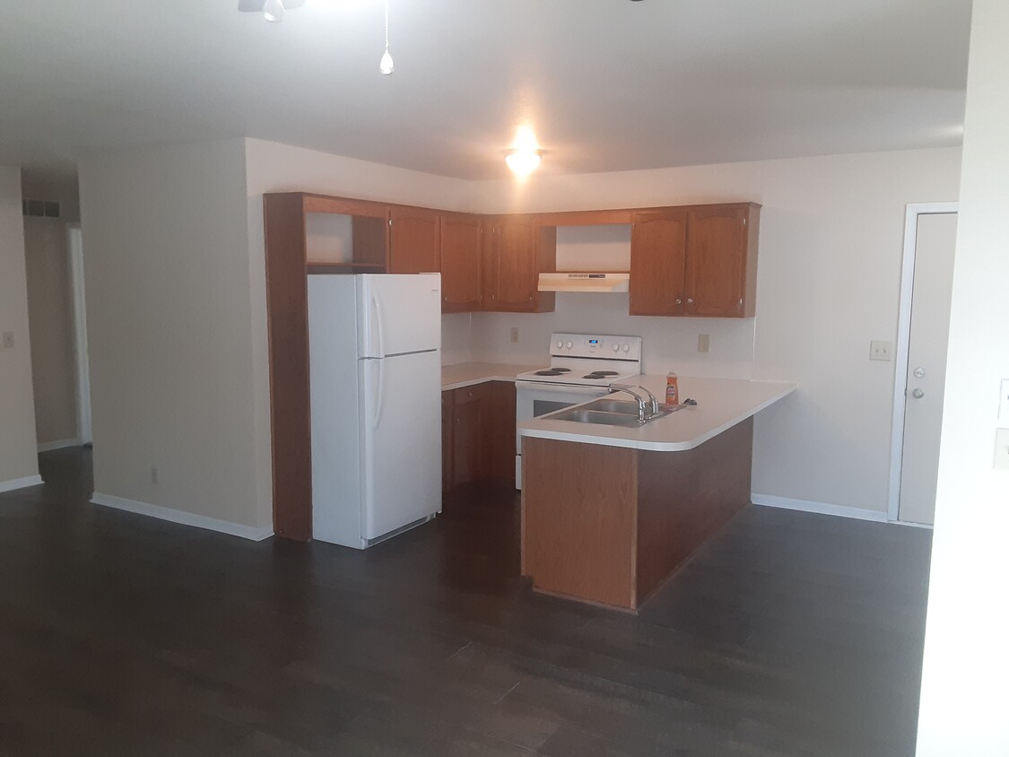 View into Kitchen - 2641 Kragspough Ct