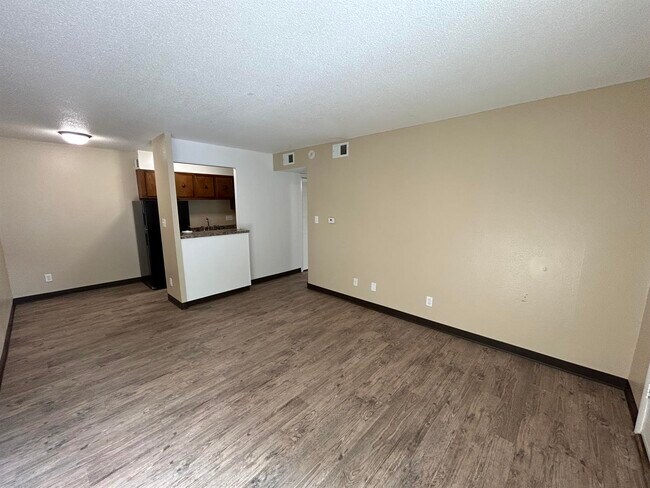 Foto del edificio - 126 32nd St NE