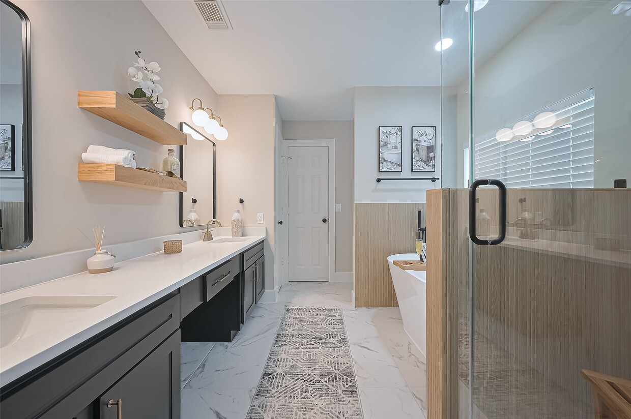 Foto principal - 5615 Haven Point Dr