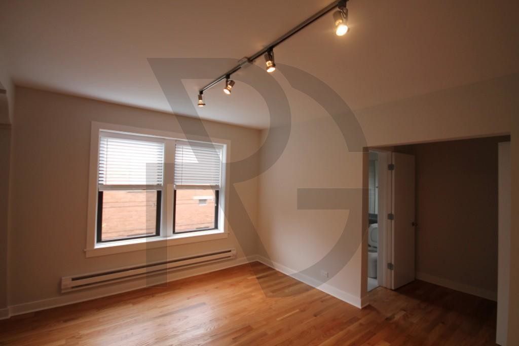 Primary Photo - Beautifully Renovated Studio - Pet Friendly!