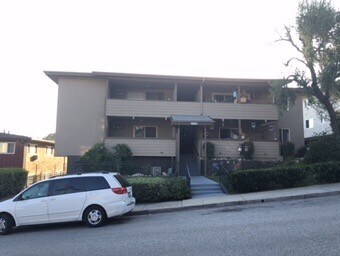 Building Photo - 1734 Ellincourt Dr